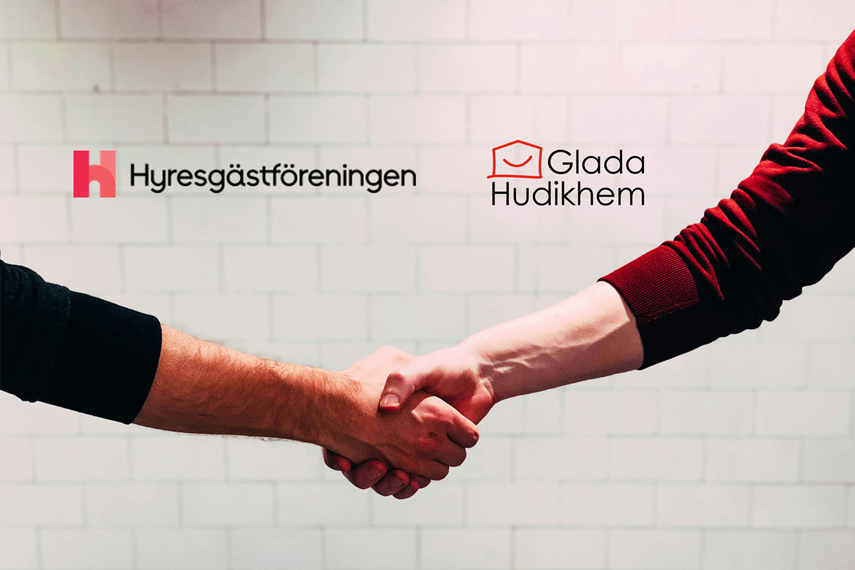 Bilden visar två personer i en handskakning och logotyperna för Hyresgästföreningen respektive Glad